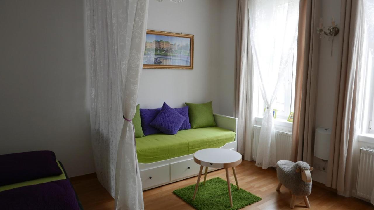 Govienna - City Center Apartments Екстер'єр фото
