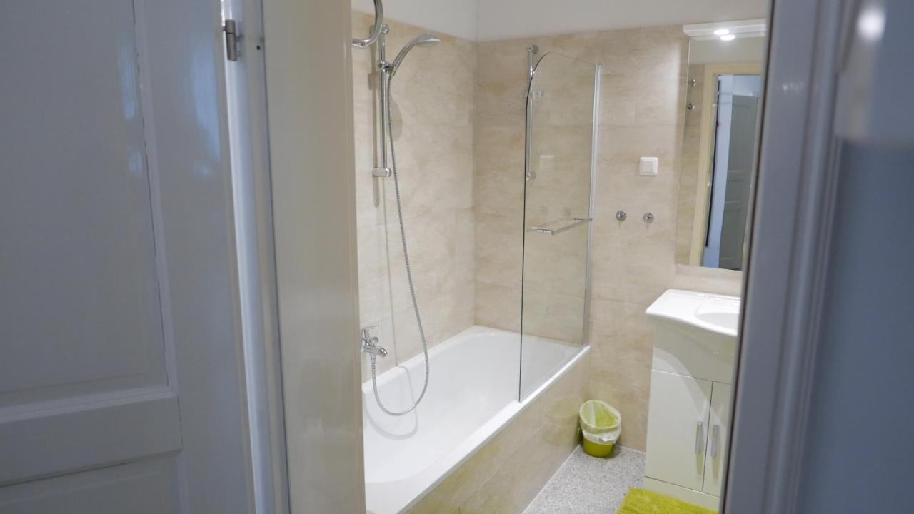 Govienna - City Center Apartments Екстер'єр фото