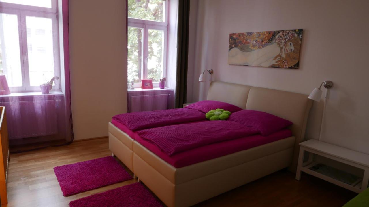 Govienna - City Center Apartments Екстер'єр фото